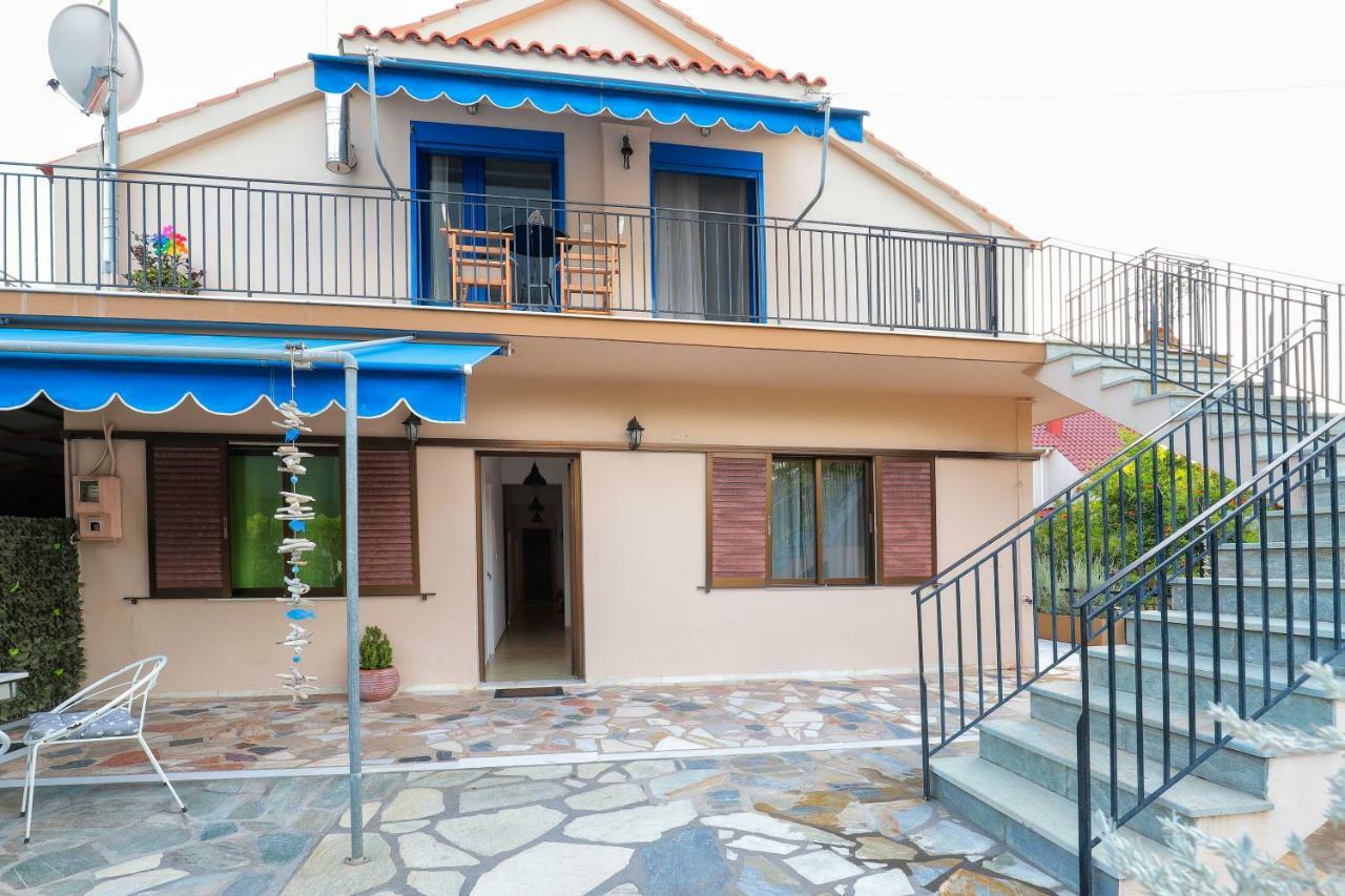 Sofia'S Place Sami  Exterior foto